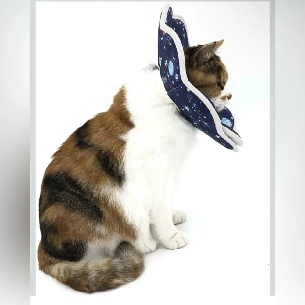 Space-Print Soft Recovery Collar for Cats - Navy